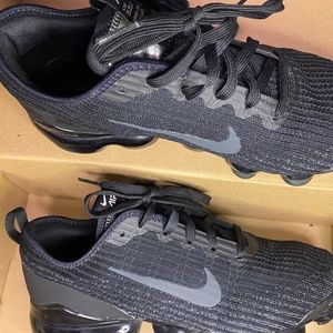 Nike vapor max sneakers
